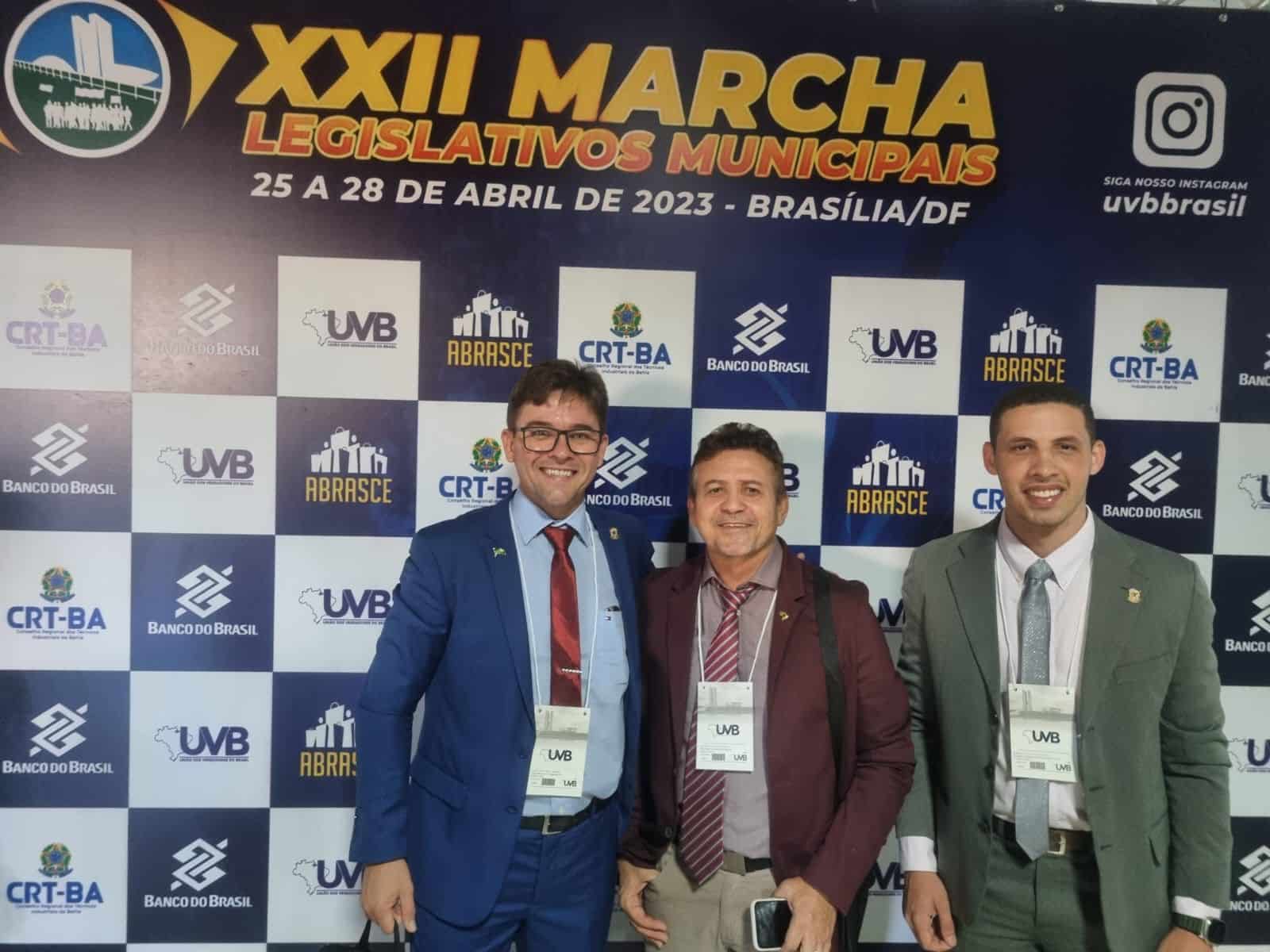 Vereadores representam a Câmara de Santa Luzia na 22ª Marcha dos Legislativos Municipais, em Brasília