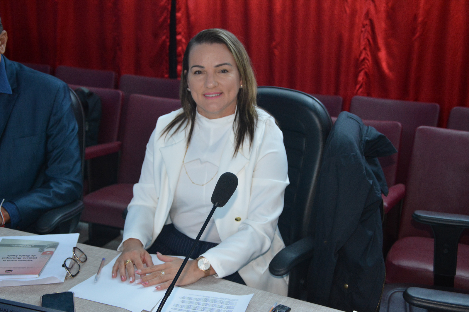 Vereadora Ceicinha Cabral apresenta requerimentos para o bairro São Sebastião