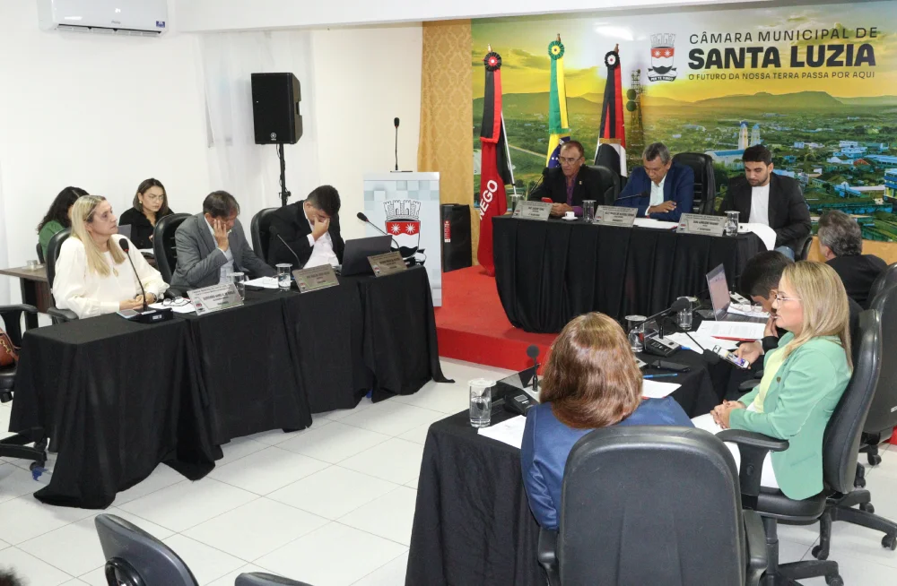 Câmara de Santa Luzia aprova redução de carga horária para servidores que cuidam de pessoas com TEA e PCD