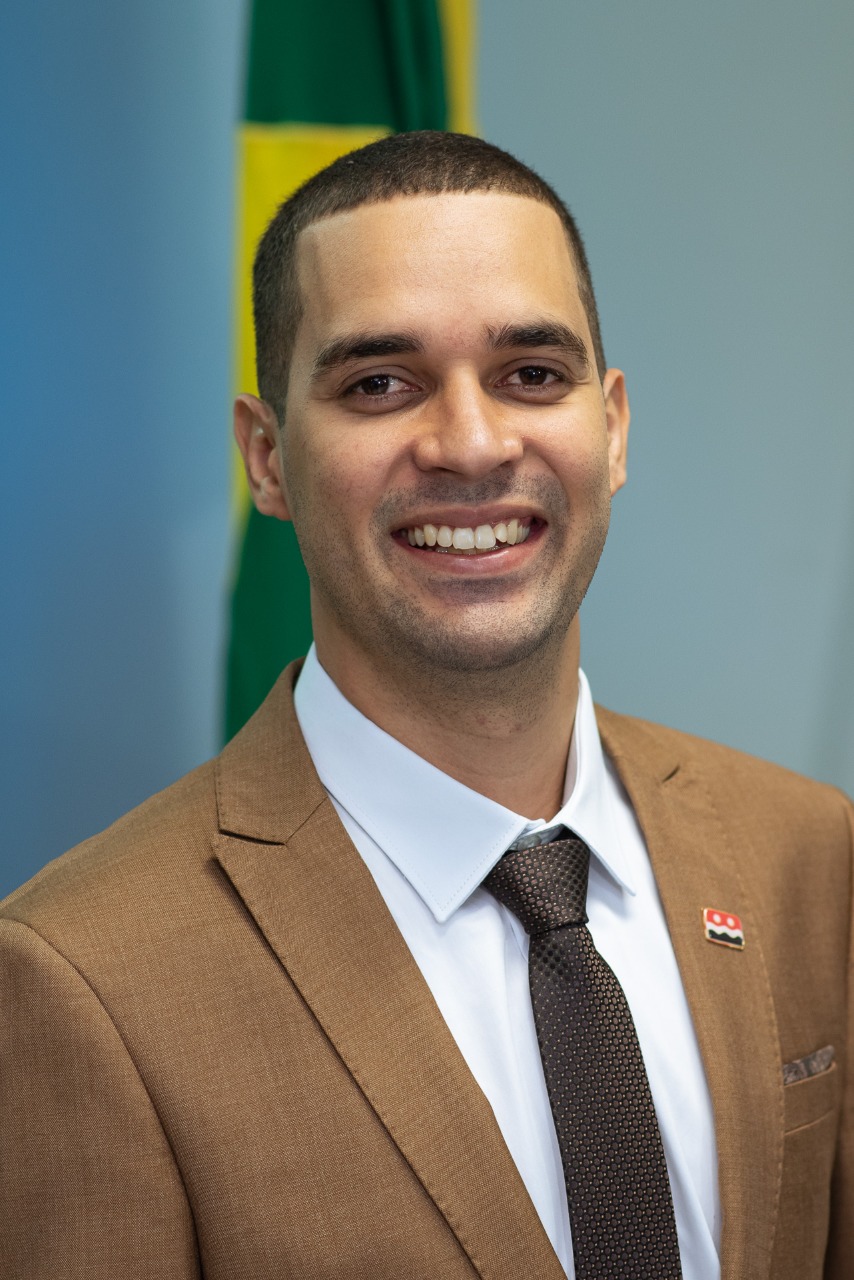 THIAGO AUGUSTO LIRA ARAÚJO